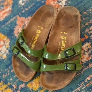 Birkenstock "Ibiza" Green Patent
Leather Sandal 36